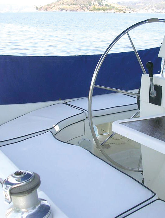 Exterior marine vinyl upholstery for yacht and boat cushions